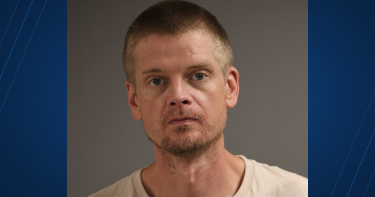 Authorities seek man who left Jefferson County Jail
