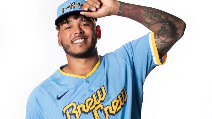 Brewers unveil new logo and uniforms; back to 'ball-in-glove' design