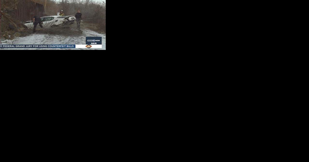 Dash cam: Sauk Prairie Police officer allegedly obstructed crash investigation of his own car - Vimarsana News