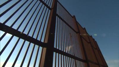 Federal judge prohibits separating migrant families at US border