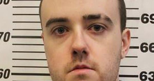 Report: Deerfield bank robbery investigated for connection to escaped Tennessee murderer