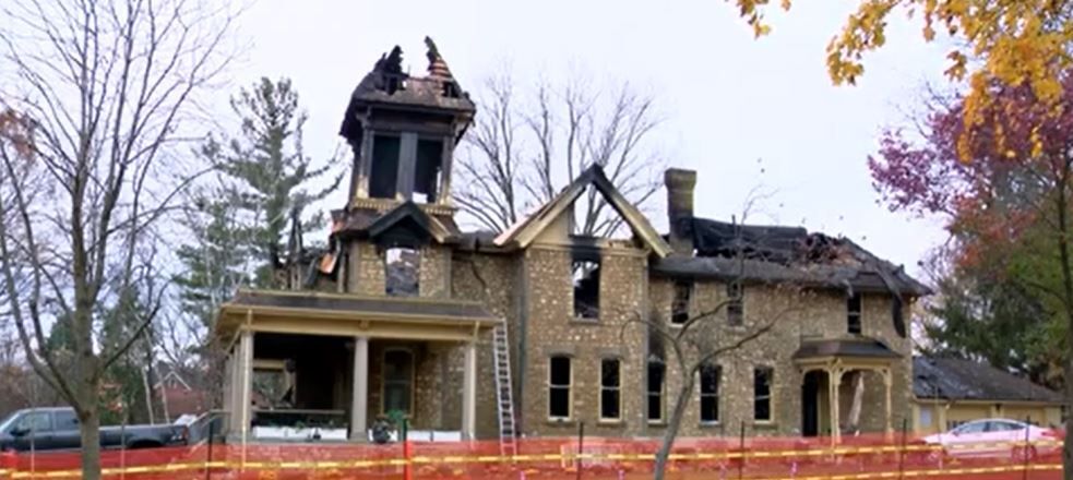 Meinhardt Fire destroys historic Meinhardt Mansion, property owner in custody ...