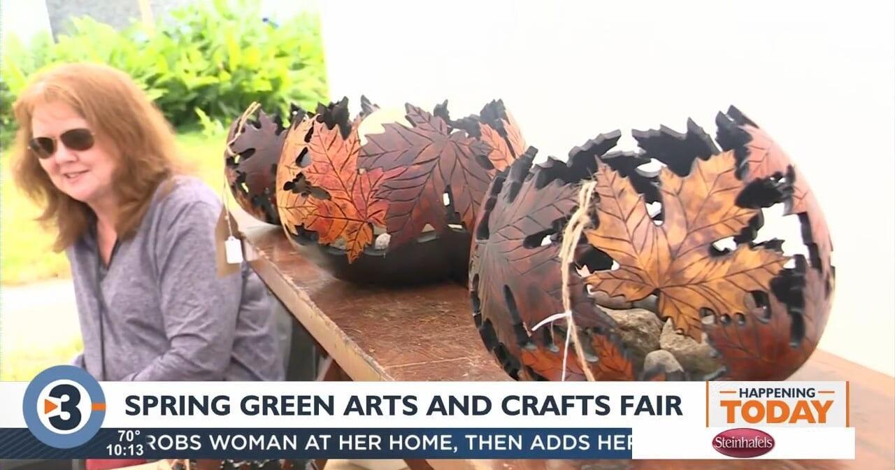 Spring Green Arts and Crafts Fair draws thousands - Vimarsana News