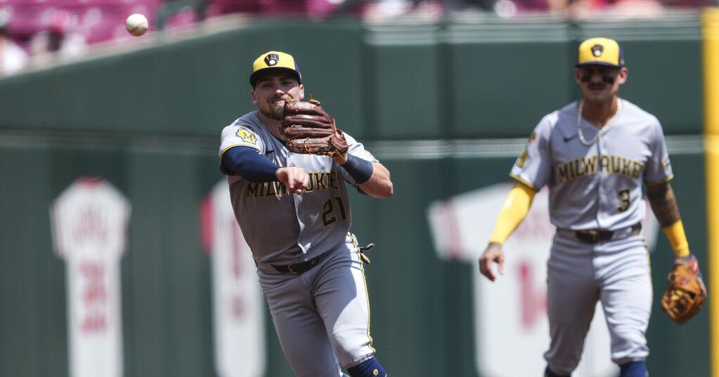 Report: Brewers trade infield trio to Boston ahead of Spring Training