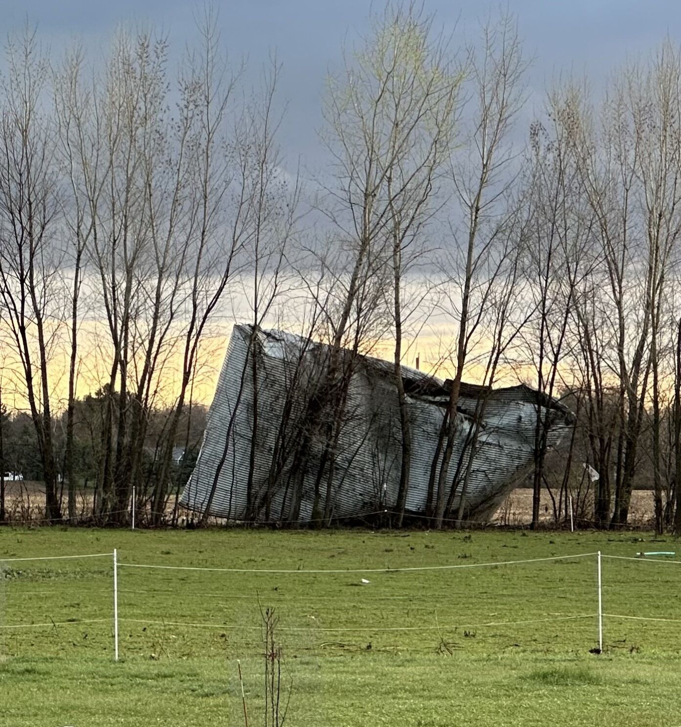 Overnight storms cause widespread damage, power outages across south ...