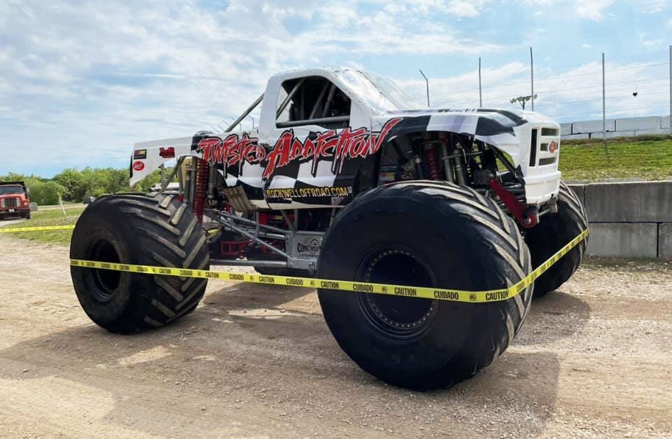 Mechanical mayhem: Monster Truck Nitro Tour heads to Southern Oregon  Speedway, Go Rogue