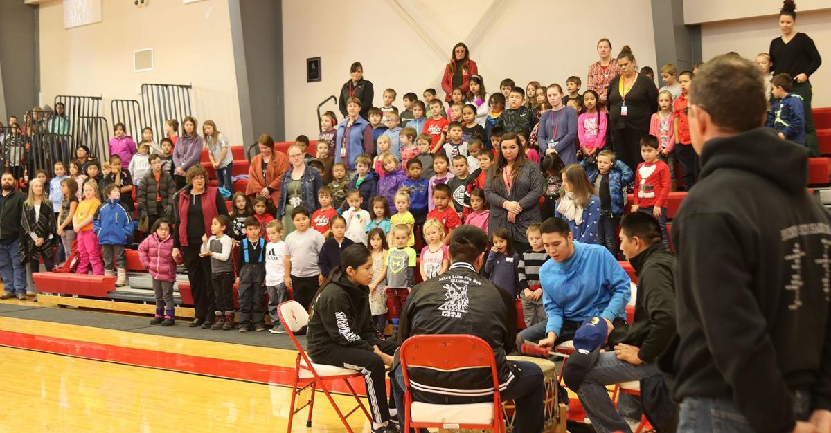 Arlee school students honor the service of Veterans News