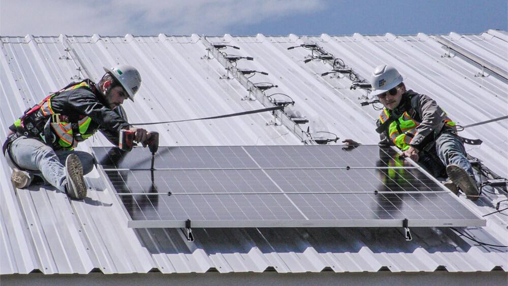 Cherokee Nation installs solar panels on Mid County Community Organization building - Vimarsana News