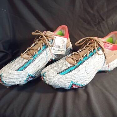Ryan Helsley St Louis Cardinals Autographed Game Used Nike Cleats w/  –  Fan Cave