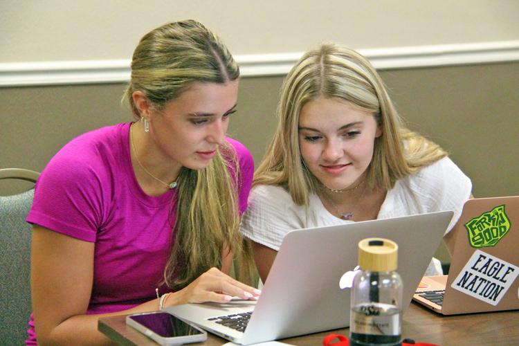 College Prep Institute Helps Seniors With College Process Education college-prep-institute-helps-seniors-with-college-process-education