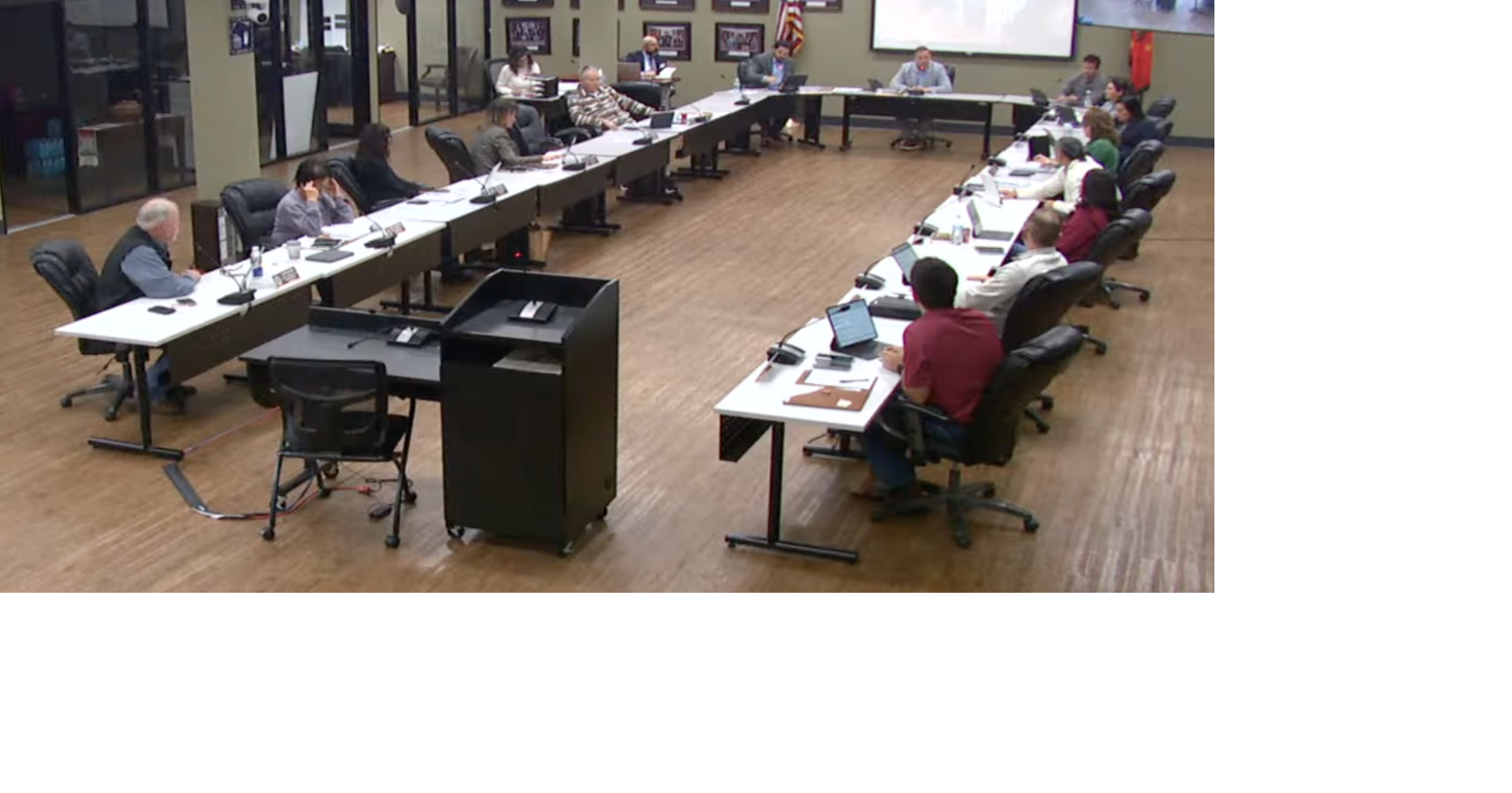 E&F committee approves political contributions