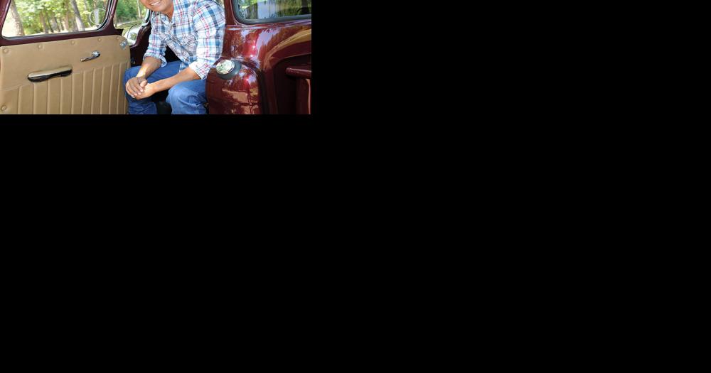 Neal McCoy takes the reins at SEVEN Bar March 4 - Vimarsana News