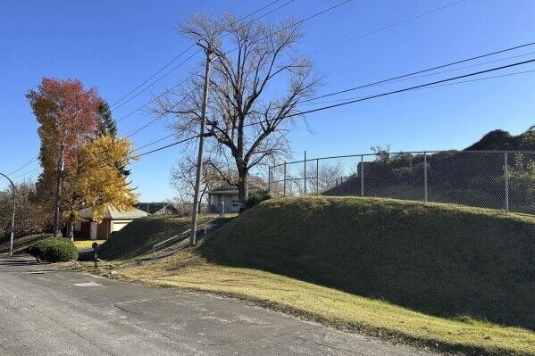 St. Louis Was Once Known As Mound City For Its Many Native American ...