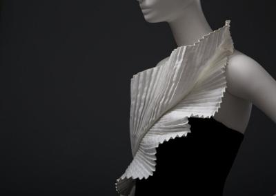 Evening gown with white bodice and black skirt, designed by Bill Blass, 1982. (Photo courtesy of Chicago History Museum)