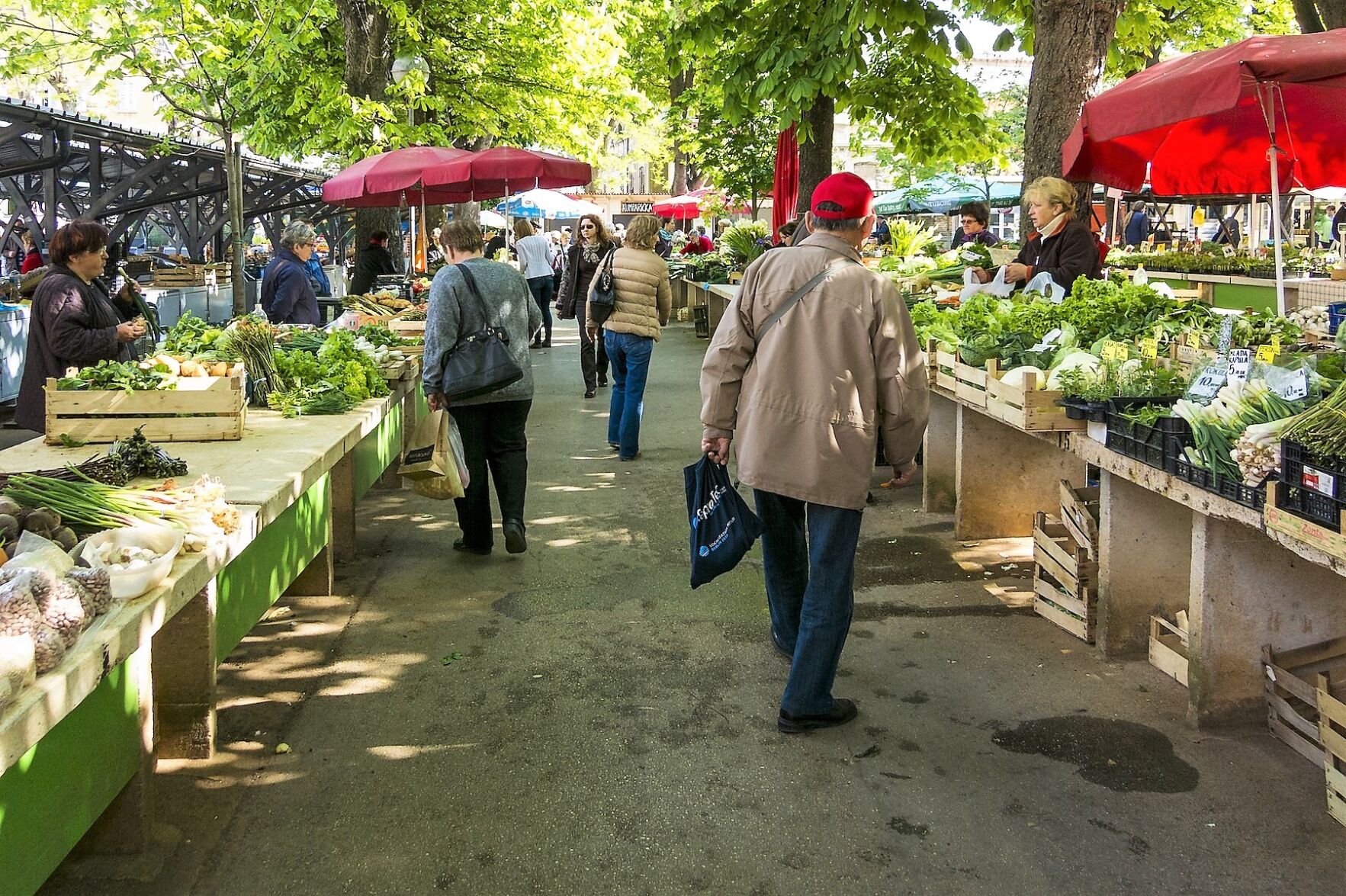 Last chance for farmers' markets.