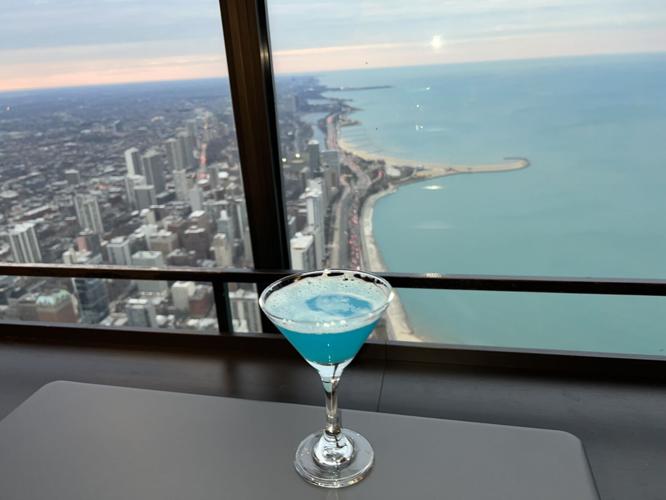 Cloudbar 360 Chicago opening article main photo
