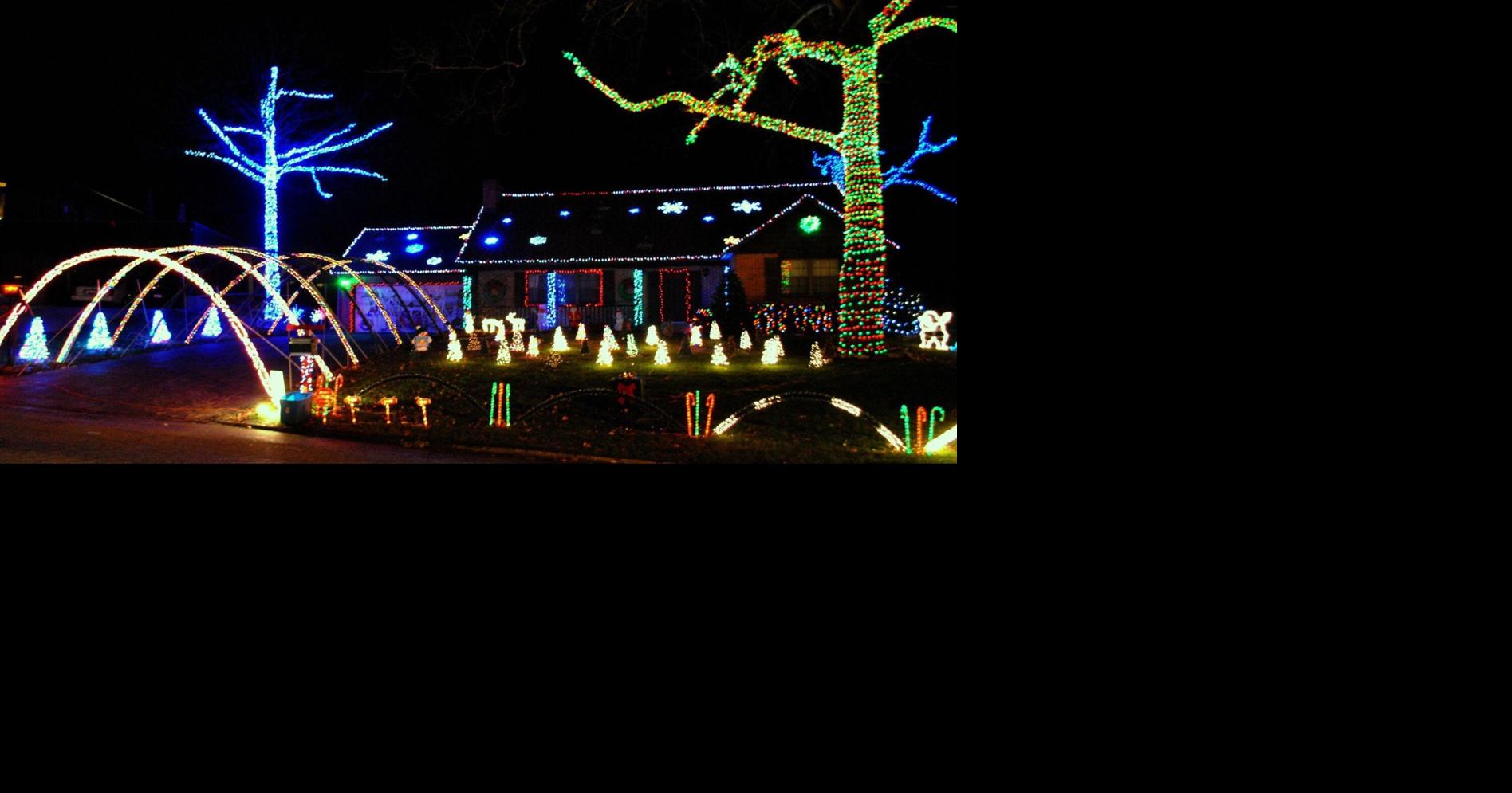 Best holiday light displays in the Chicagoland area