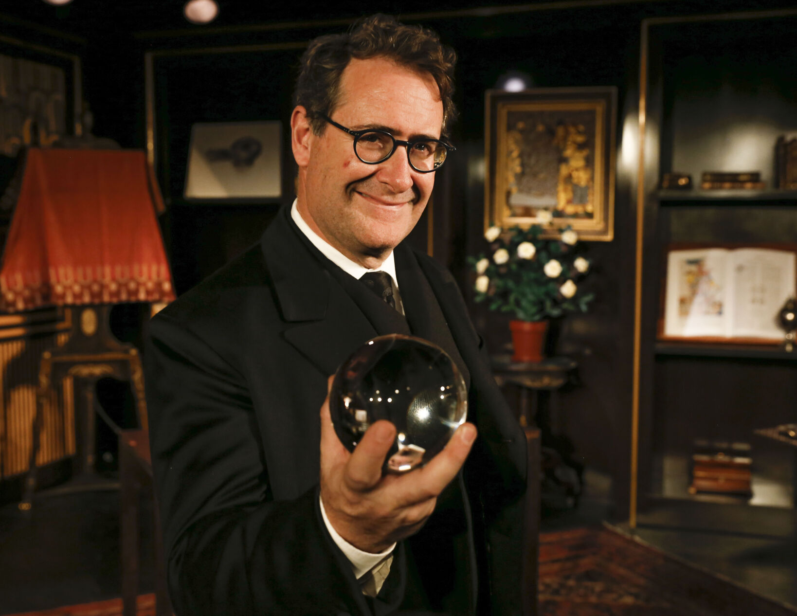 Dr. Ricardo Rosenkranz as the Physician Magician