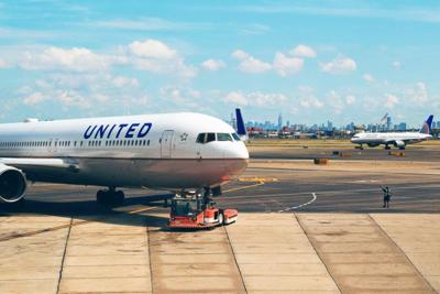 United Airlines rolls out new strategy to shorten its boarding process