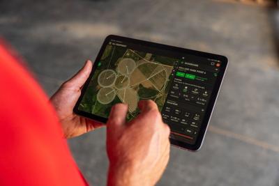 Growers utilizing Lindsay’s award-winning FieldNET™ and FieldNET Advisor™ remote irrigation management platforms, in conjunction with Pessl’s METOS™ weather stations, soil moisture probes, and data-driven FieldClimate software, benefit from advanced agr...