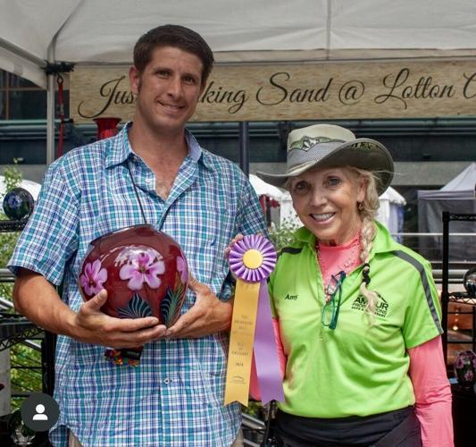 Amdur Productions founder Amy Amdur with an award-winning vendor.