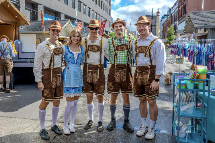Top 5 Oktoberfest events in Chicago image three