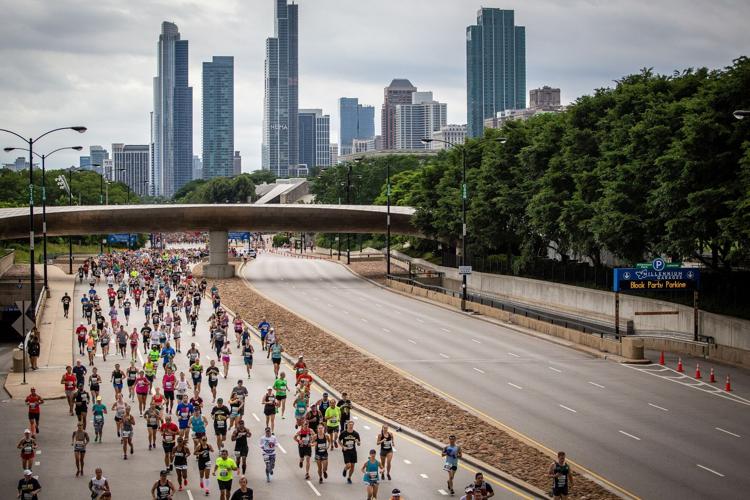 Tighten your laces as Chicago’s best races return for the running season