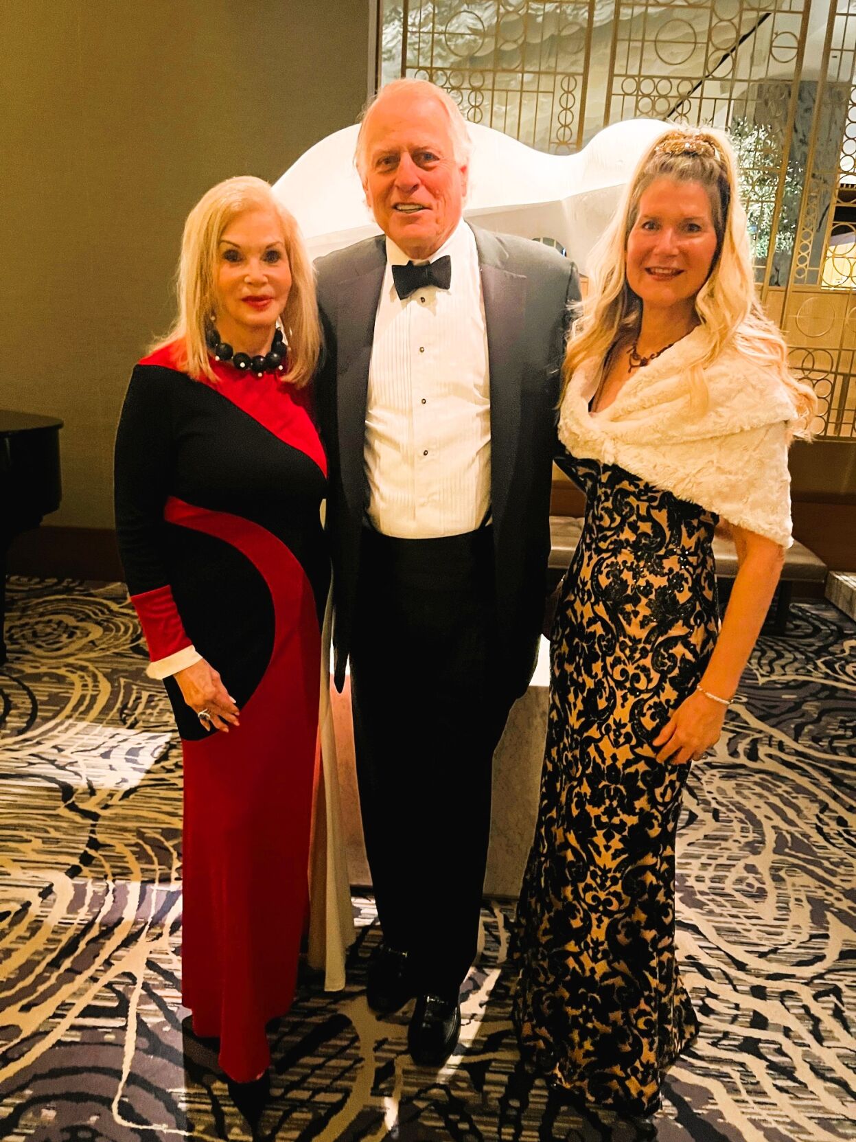 Cheryl Coleman with Bill and Cathy Bartholomay. (Photo by Candace Jordan)