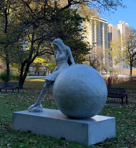 streeterville sculpture
