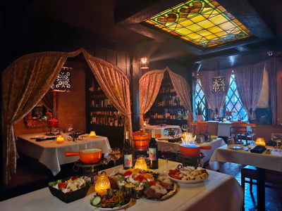 Love at first bite: 4 Illinois places named in OpenTable’s “100 Most Romantic Restaurants”