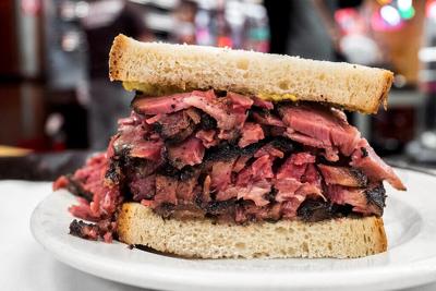 Start the grill: Bub City hosts Katz’s Delicatessen pop-up to launch Windy City Smokeout