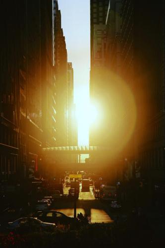 Chicago Welcomes Fall Equinox and the return of “Chicagohenge”