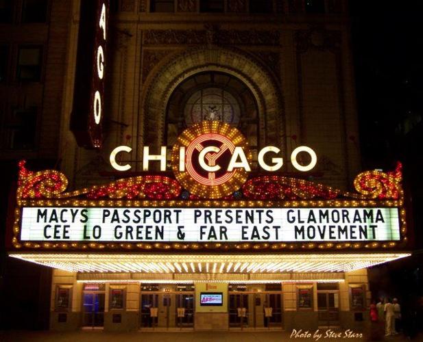 The Macy's Glamorama fashion show always took place in the Chicago Theatre. (Photo by the late Steve Starr)