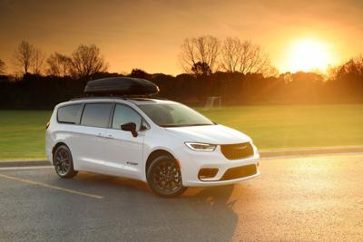 Family adventures are calling, and the Chrysler Pacifica is ready to deliver, giving even more reason to pack up and head out on the next fun-filled journey with the introduction of the 2025 Chrysler Pacifica Family Adventure Vehicle (FAV) Edition.