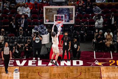 Chicago Bulls’ new star Josh Giddey secures luxury $4.45M pad in River North