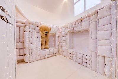 HideSeek, a brand new pop-up experience is coming to Chicago!