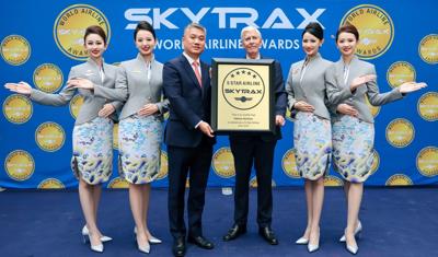 Zhu Tao, Vice President of HNA Aviation Group and Chairman of Hainan Airlines, attended the World Award Ceremony  2025 in Paris