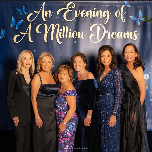 Cheryl Coleman, Bobbi Panter, Patty Marx (chair), Lisa Huber and Jean Antoniou (SC president) (Photo by Patrick Nugent Photography)