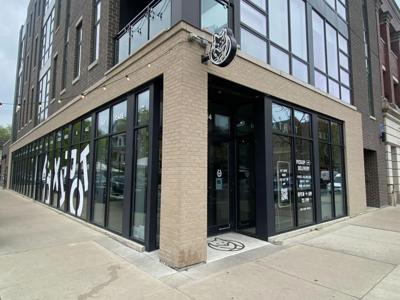 Foxtrot, Dom’s Kitchen and Market abruptly cease operations and shutter all Chicago storefronts