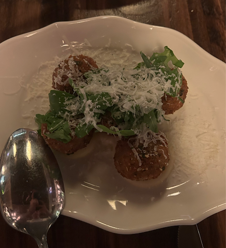River North’s The Smith serves up comforting favorites with new seasonal fall menu