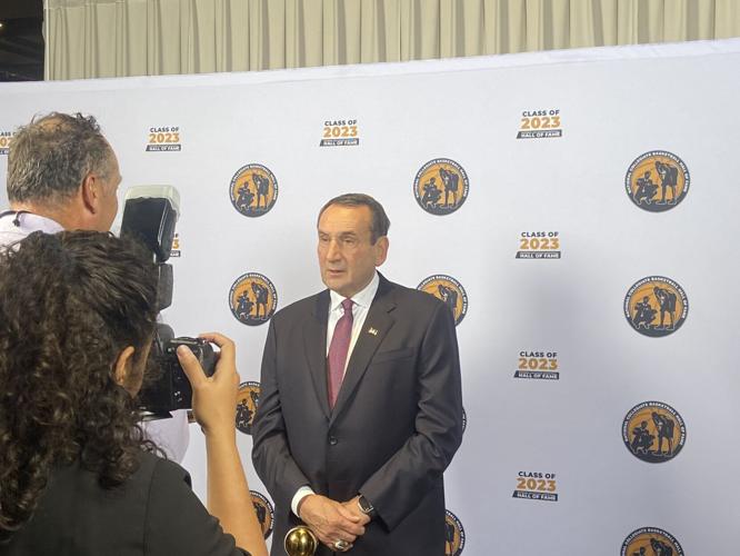 National College Basketball Hall of Fame honors Chicago native Coach Mike Kryzewski and Johnny Dawkins at 2023 induction ceremony