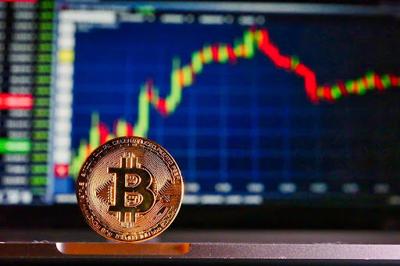Major altcoins like XRP drop as crypto run slows down—Bitcoin remains strong