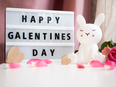 Top five ways to celebrate Galentine’s Day with your gal pals in Chicago