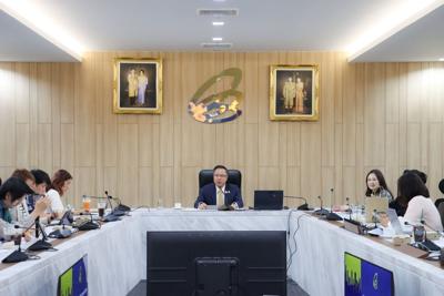 Mr. Narit Therdsteerasukdi, Secretary General of the Thailand Board of Investment (BOI) announced today that applications for investment promotion in 2024 soared 35% in value to USD 33 billion, the highest level since 2014, led by large foreign direct i...