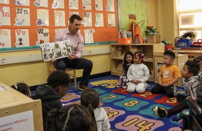 PNC Chicago partners with Metropolitan Family Services to give back