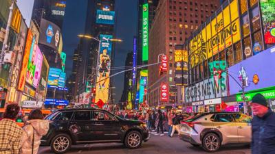 Tourists swarm Times Square, NYC, USA, Dec. 2024