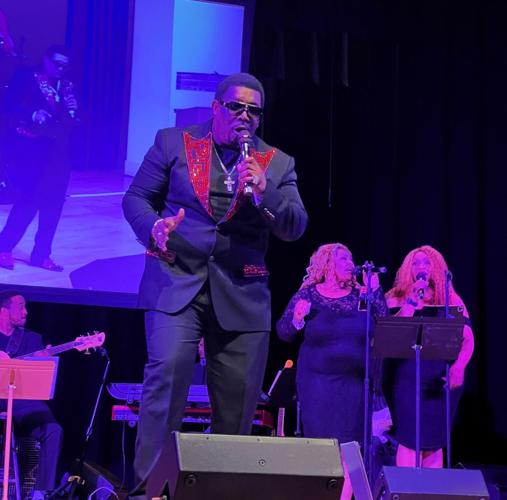 Entertainer Theo Huff. (Photo by Candace Jordan)