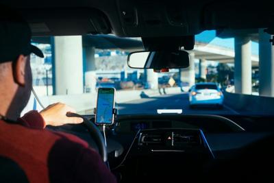 Uber, Lyft embrace driverless future with Waymo and May Mobility