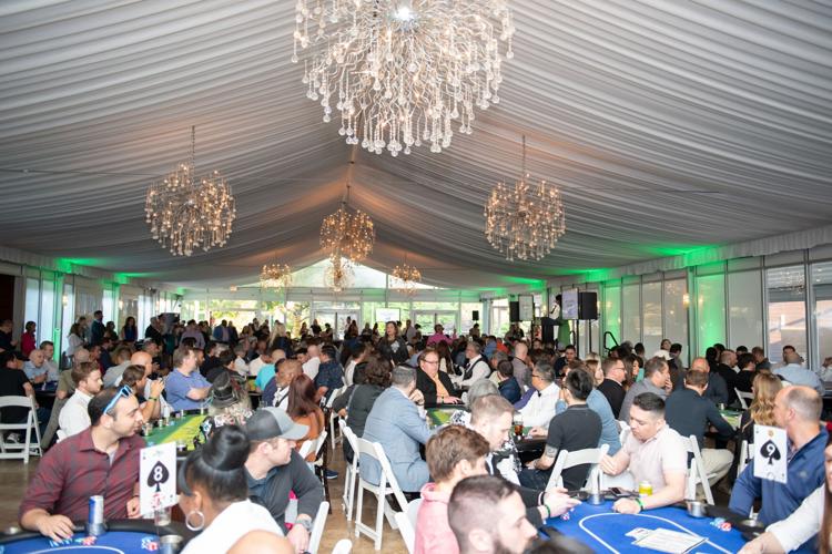 Gateway Green raises money for the beautification of Chicago