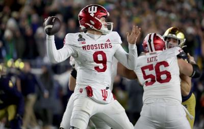 NCAA Football: CFP National Playoff First Round-Indiana at Notre Dame